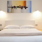 Contempora Apartments - Trilocale C. Di Rienzo 37