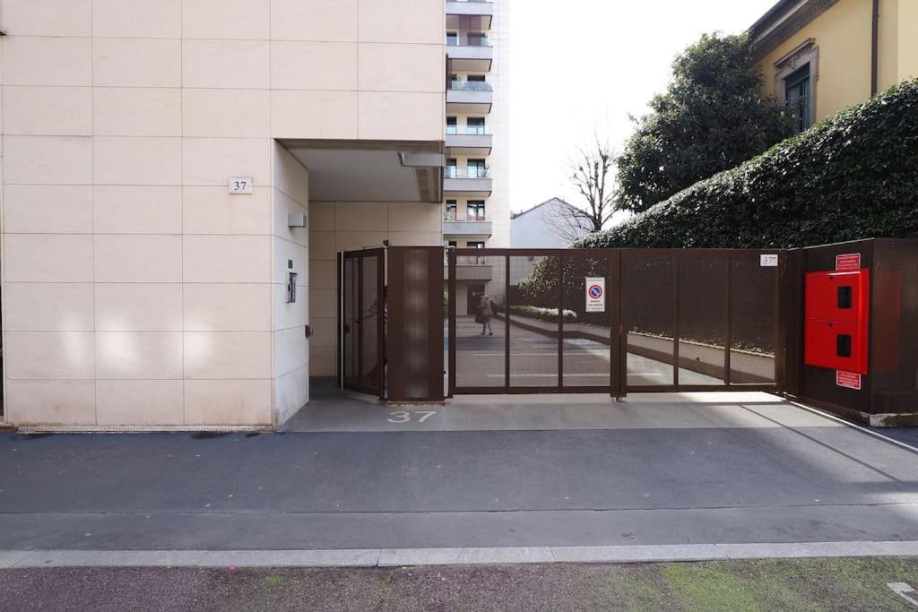 Appartement Contempora - Trilocale C. Di Rienzo 37 Milan